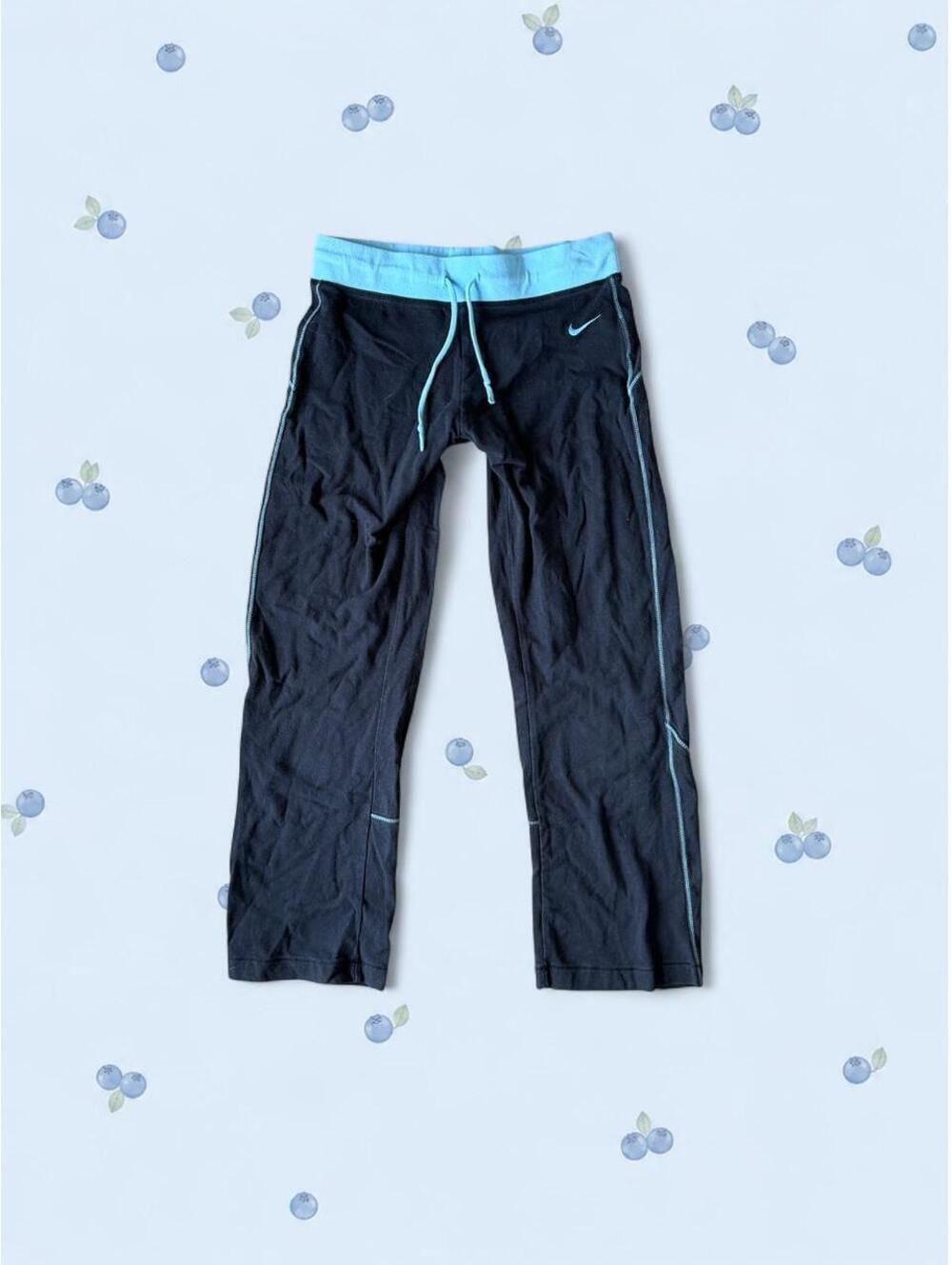 nike black and aqua cotton capris